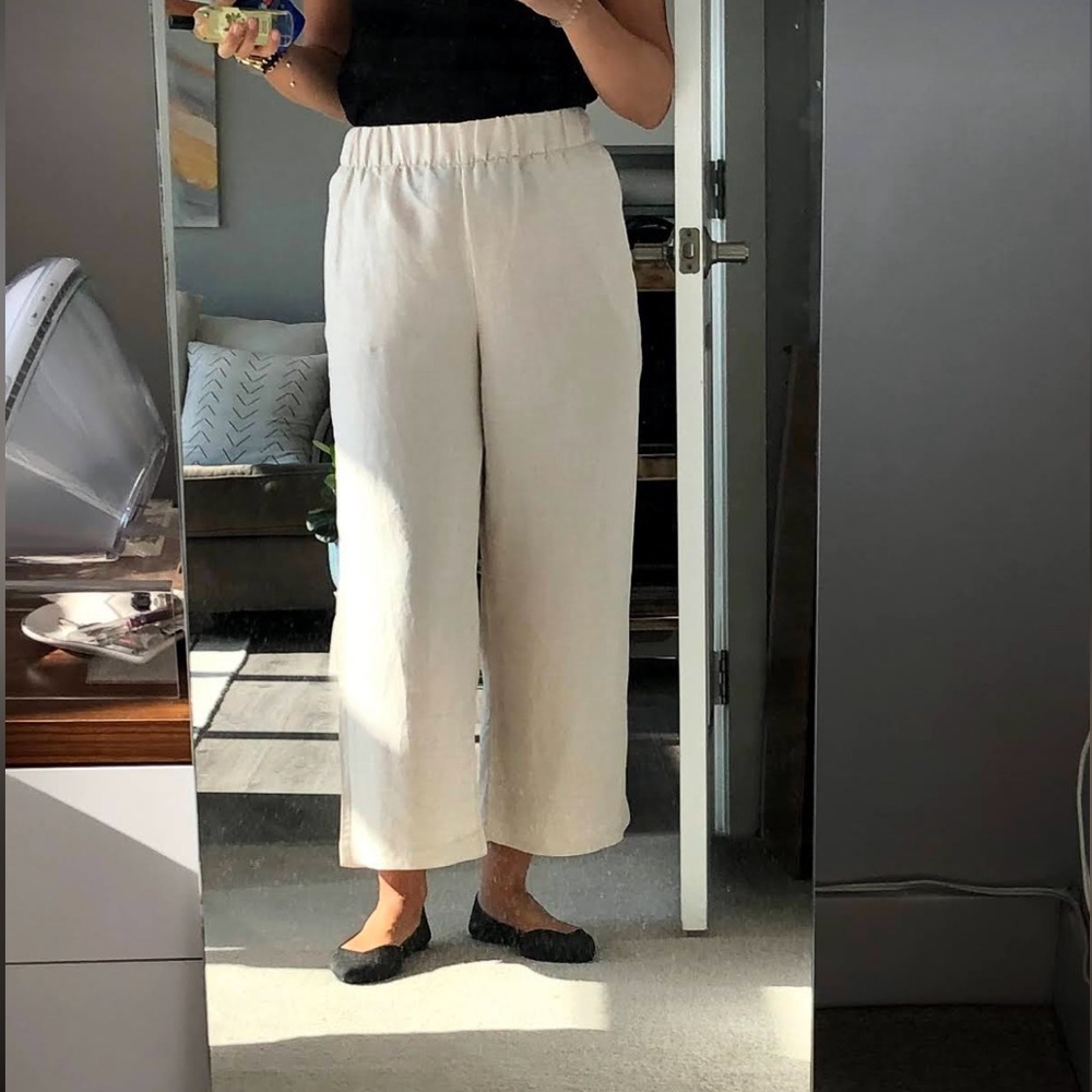 Linen capri pant w elastic waist